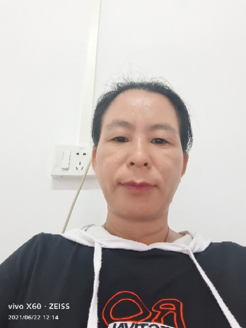 琼的第一张照片--桂林中老年相亲网